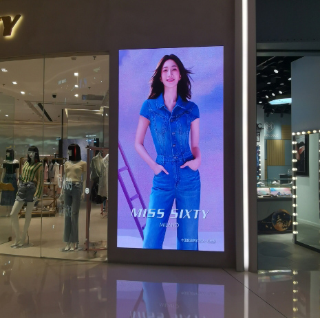 Interactive Touch Screen Kiosks for Merch Stores and Clothing Stores of 2025: Boost Jersey Sales by 35%