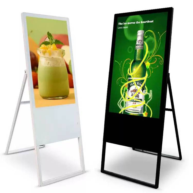 Which manufacturer produces  LCD screen is better