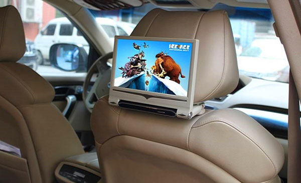 Detailed understanding of vehicle advertising machine